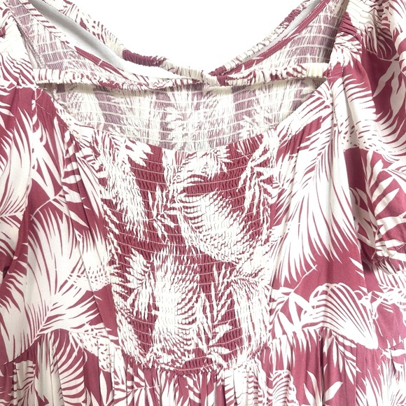Torrid Pink Cream Leaf Print Maxi Dress ~Sz 2 = 2X ~ Smocked Bodice Off Shoulder - Picture 5 of 13